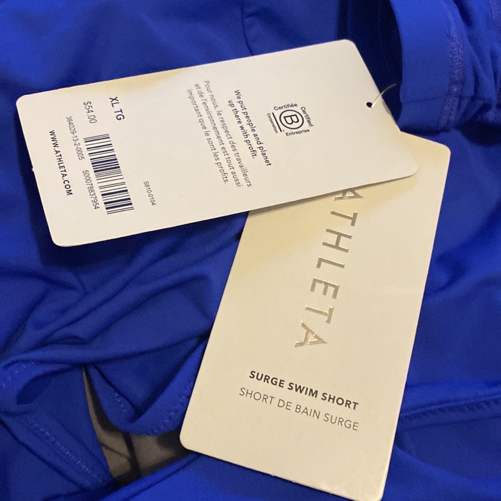 💙 Athleta Surge Short // Cerulean #384029 - Picture 4 of 8